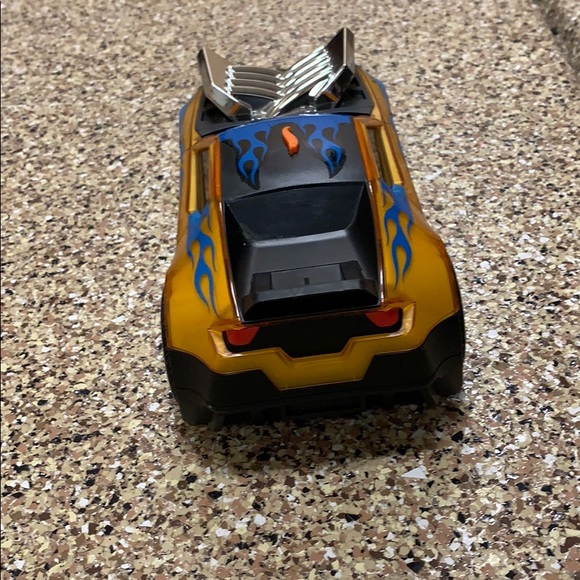 Hot wheels rc car - Picture 4 of 4